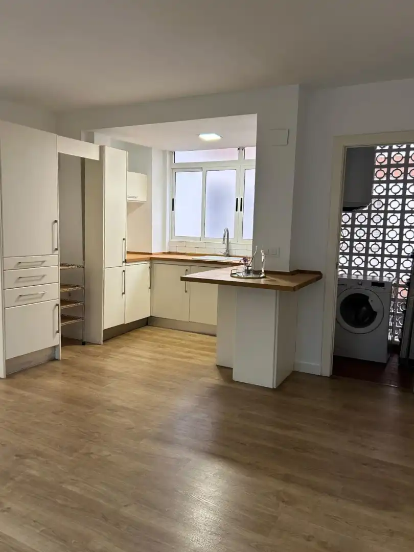 Kitchen of Flat for sale in Alcalá de Guadaira  with Air Conditioner, Heating and Terrace