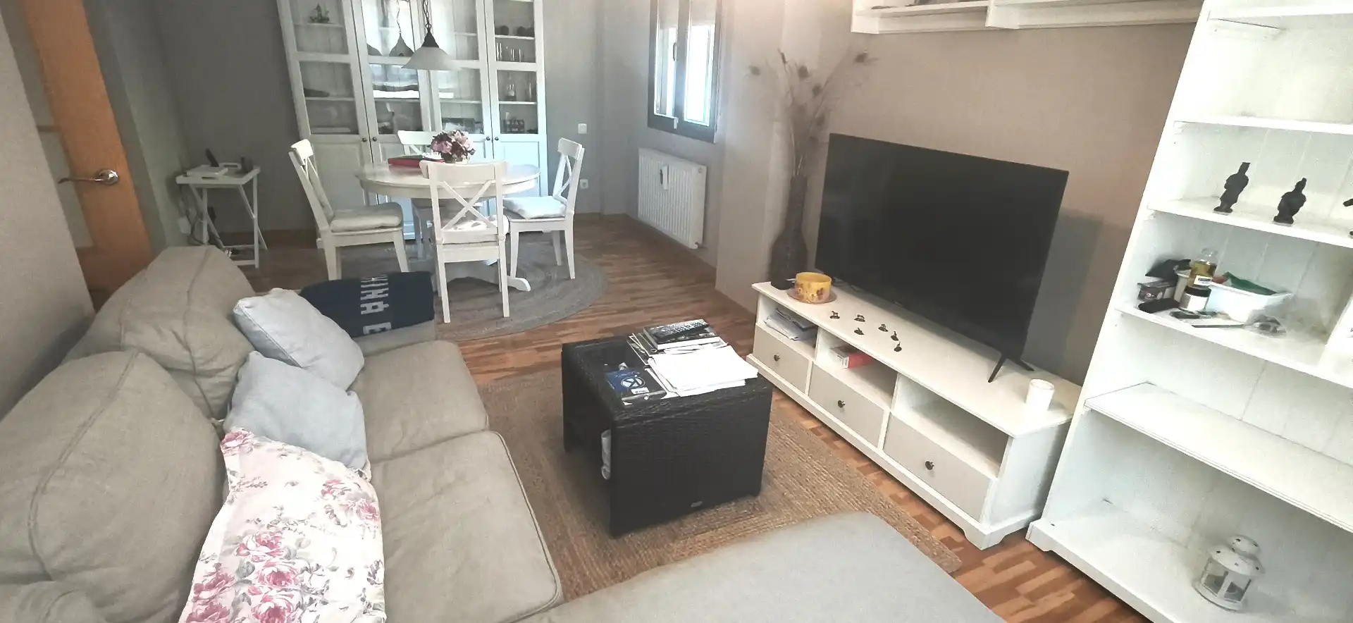 Sala de estar de Piso de alquiler en Burgos con Calefacción, Parquet y Trastero