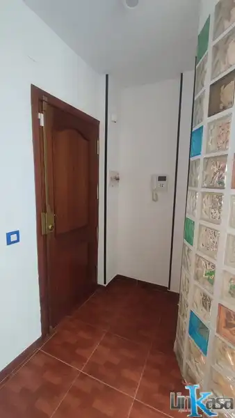 Pis en venda en Linares amb Moblat i Balcó