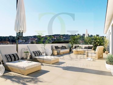Duplex avec balcon à vendre à albeniz