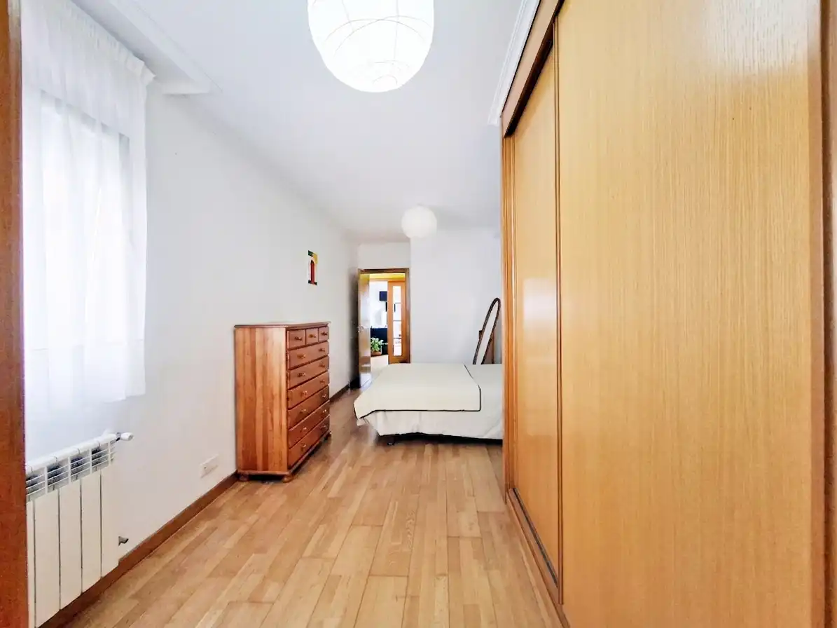 Bedroom of Flat for sale in Cambre   with Heating, Parquet flooring and Storage room