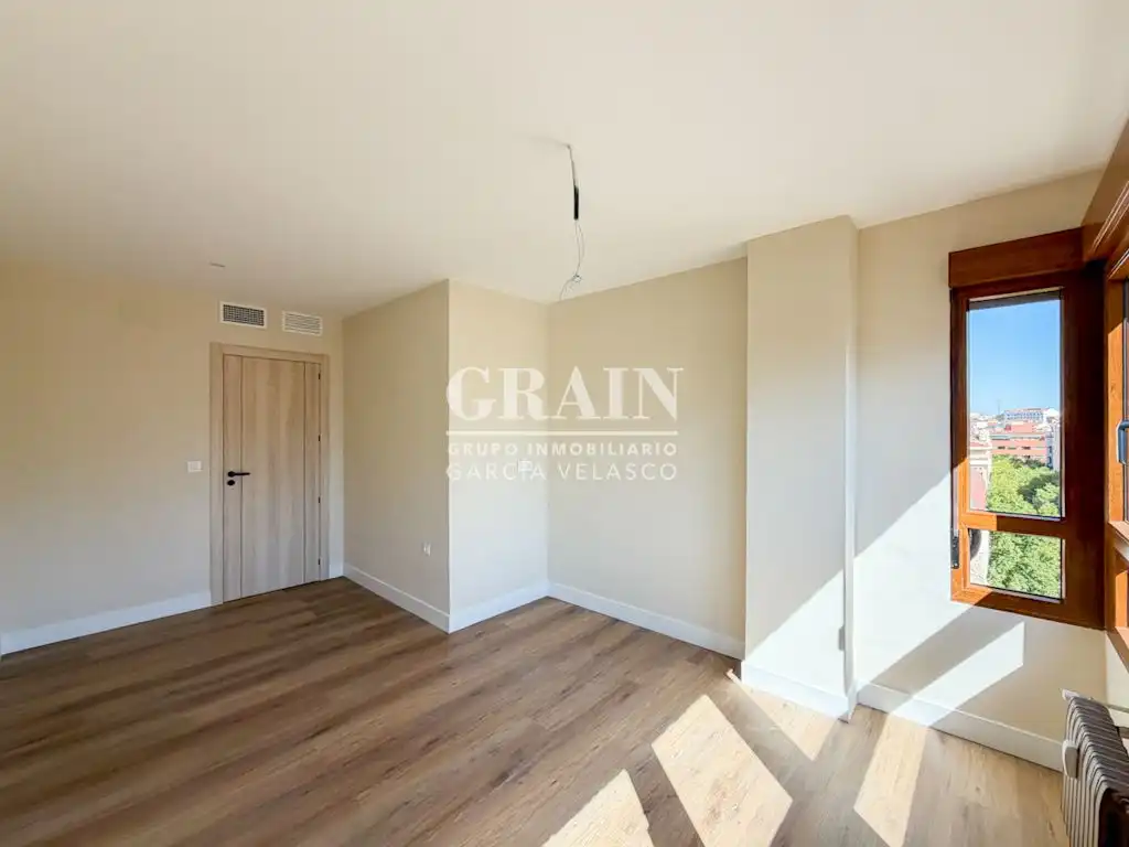 Appartamento con terrazza in vendita a Centro, imagen 17