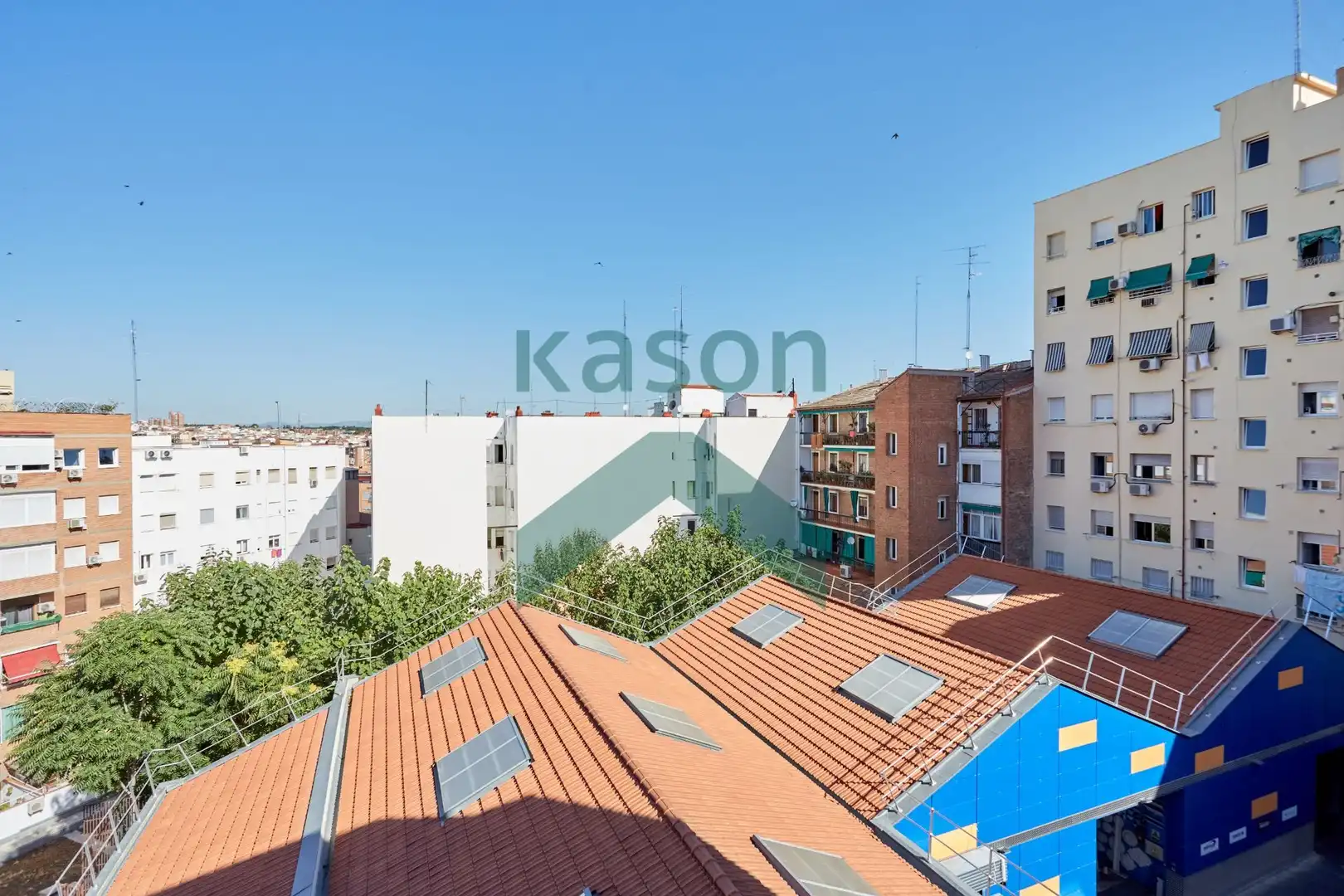 Habitación de Piso de alquiler en Madrid con Calefacción, Terraza y Amueblado