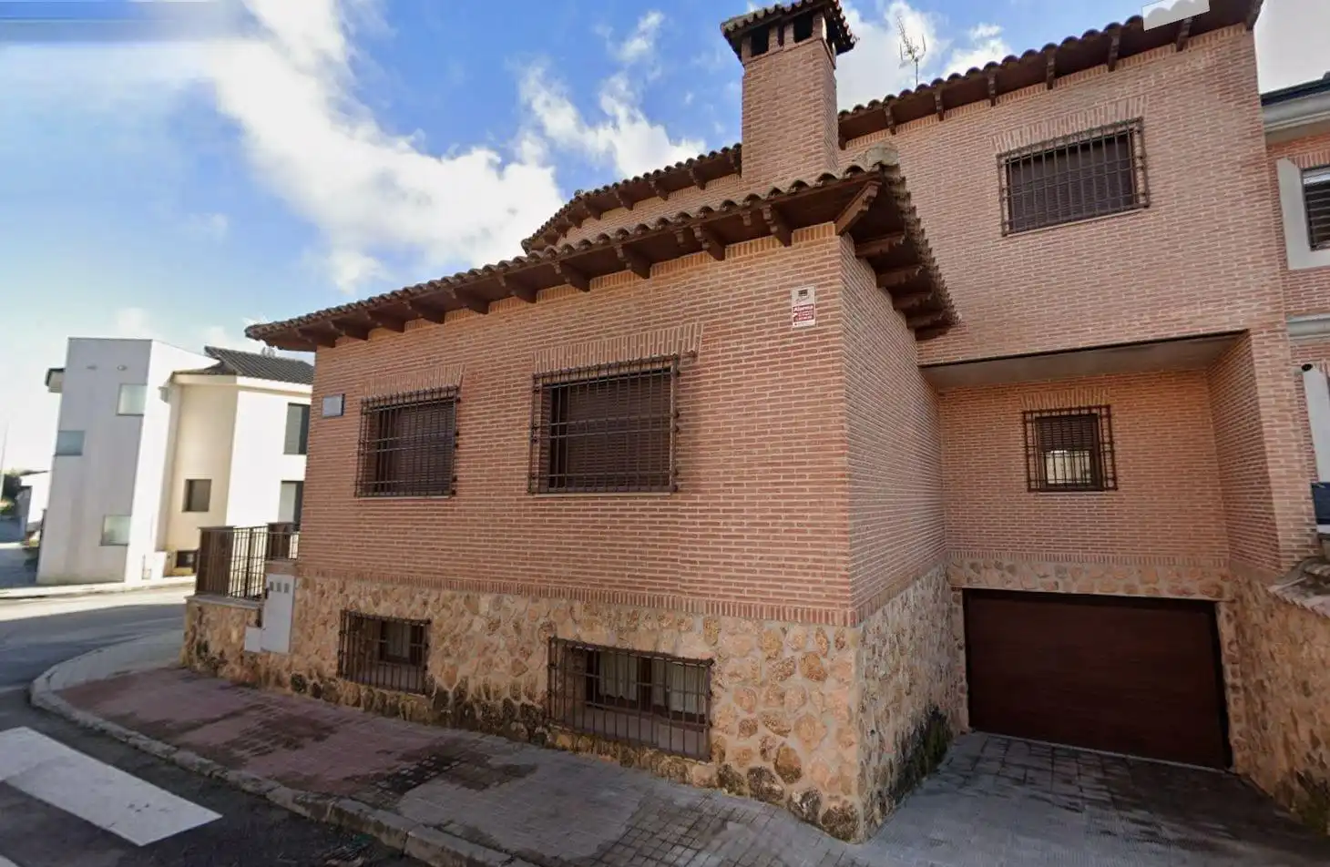 Vista exterior de Casa o chalet en venta en Alameda de la Sagra