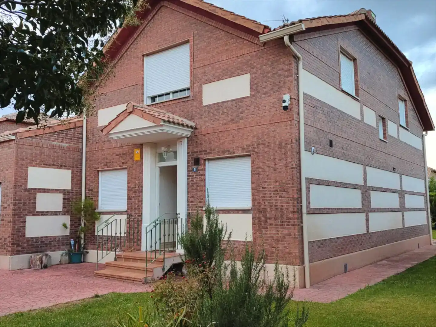 Vista exterior de Casa o xalet en venda en Renedo de Esgueva