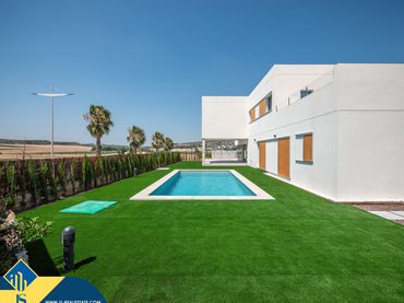 Villa con piscina in vendita a Algorfa