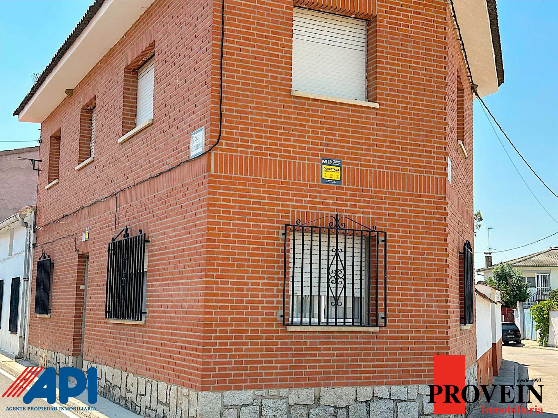 Exterior view of House or chalet to rent in Santa Cruz del Retamar  with Heating and Furnished