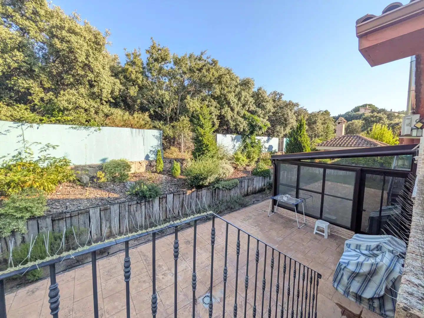 Jardí de Casa o xalet en venda en Valdeaveruelo amb Aire condicionat, Calefacció i Jardí privat