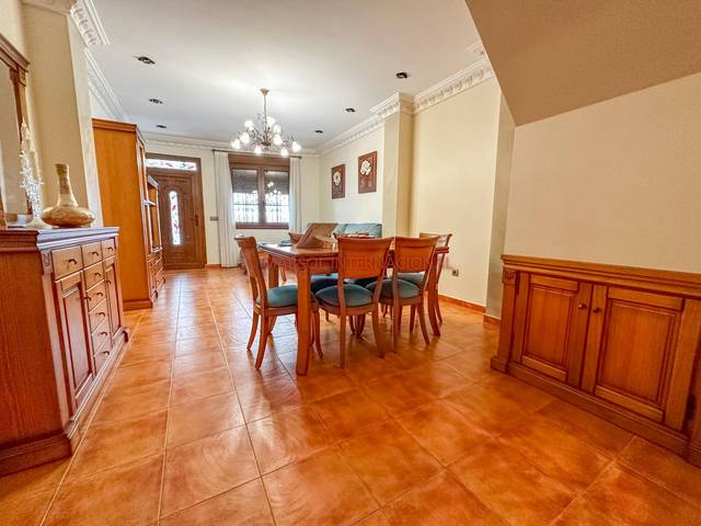 Casa adosada en Venta en Calle San Francisco, 10 en Orihuela ciudad