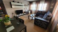 Living room of Apartment for sale in Villena  with Air Conditioner, Heating and Storage room