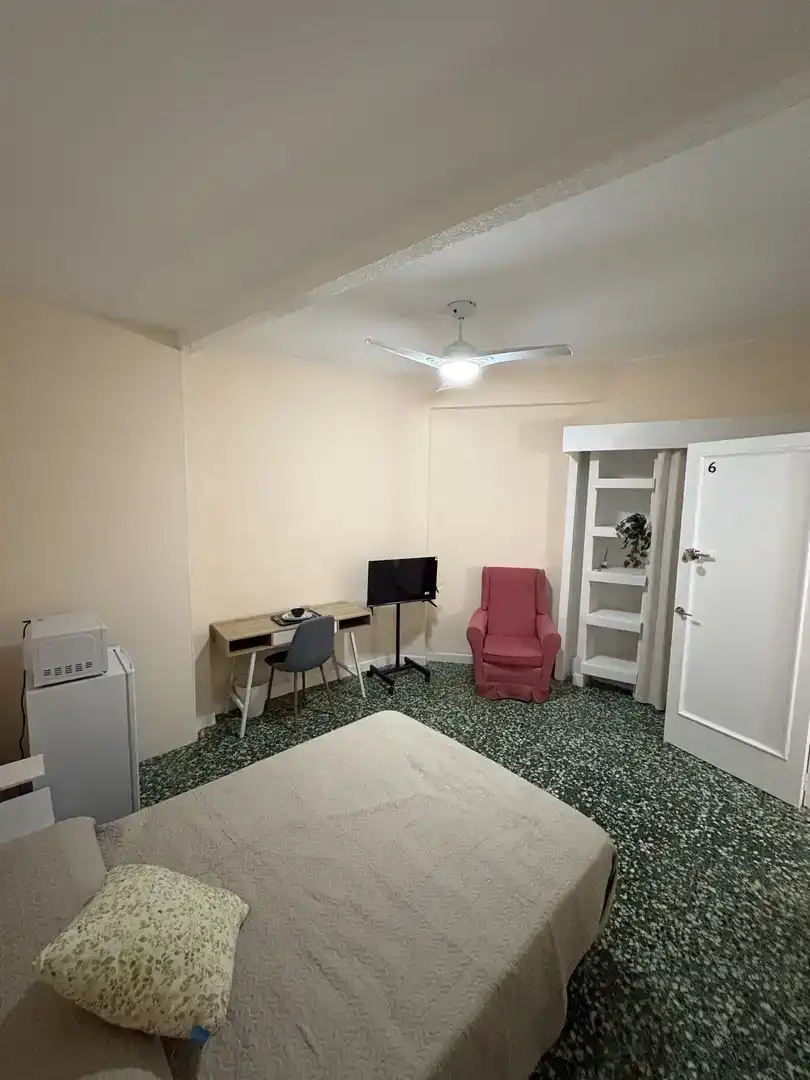 Habitación de Piso para compartir en Alzira con Aire acondicionado y Amueblado