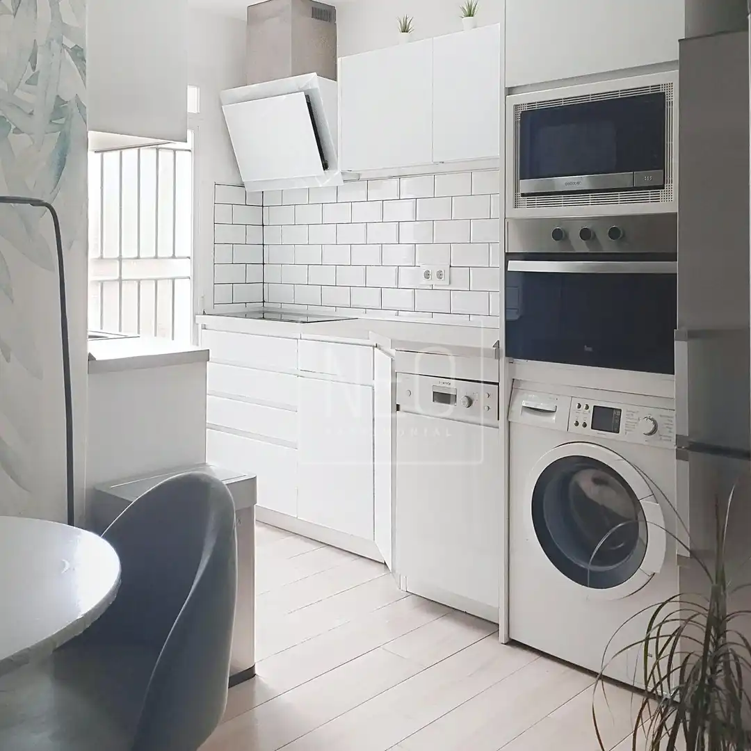 Rez-de-chaussée avec ascenseur à vendre à Calle FERRAZ, imagen 13