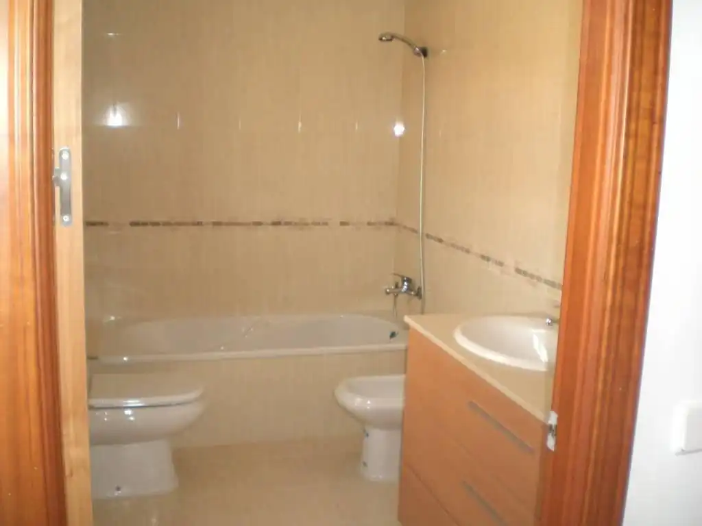Baño de Casa o chalet en venta en La Rinconada con Jardín privado