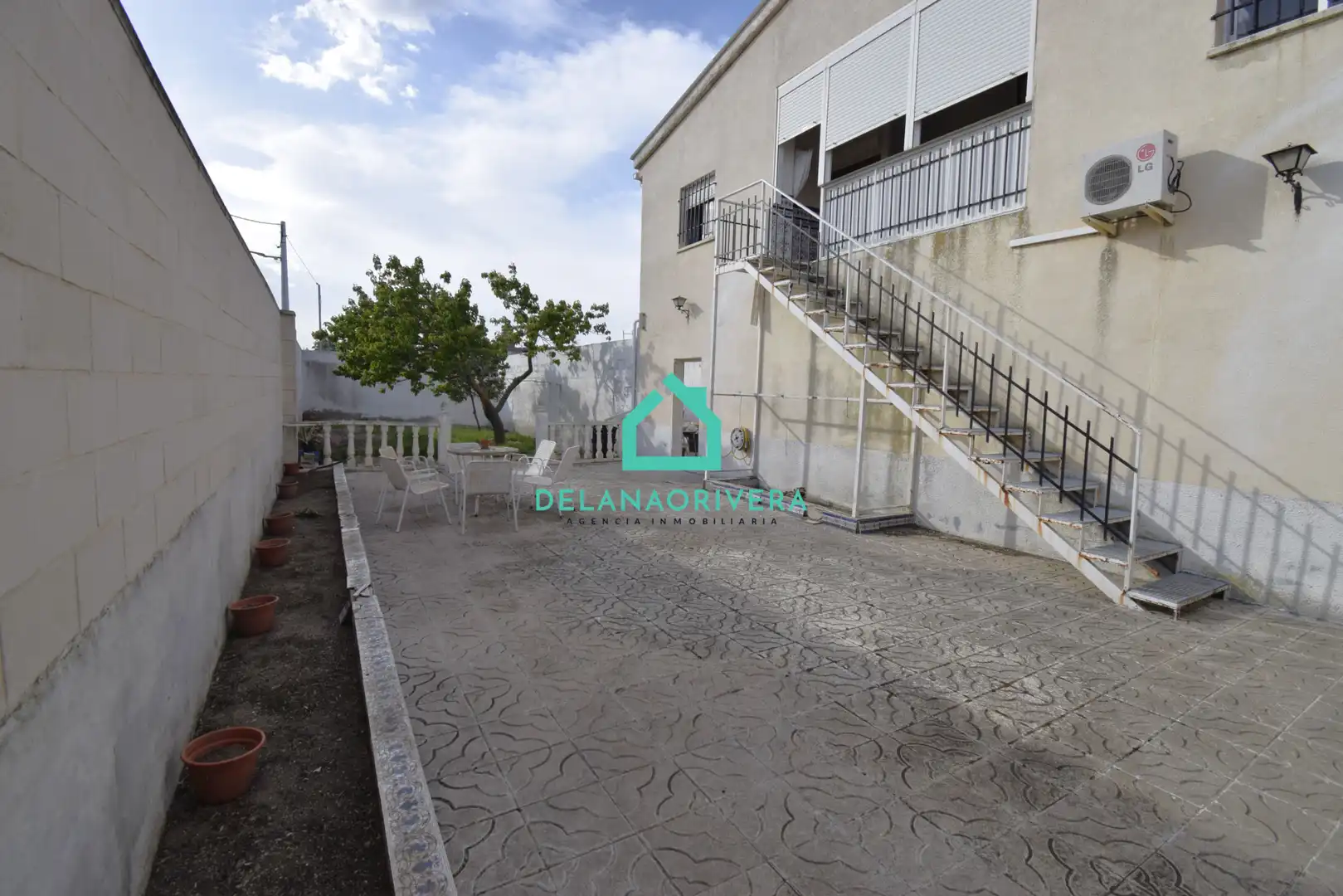 Vista exterior de Casa o chalet en venta en Zarza de Tajo