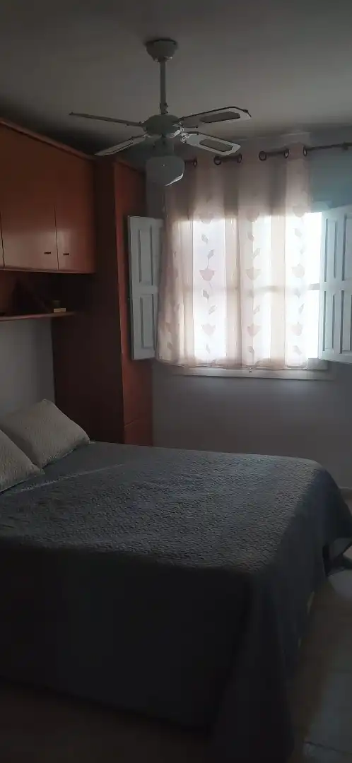 Dormitori de Apartament en venda en Torrevieja amb Aire condicionat i Terrassa