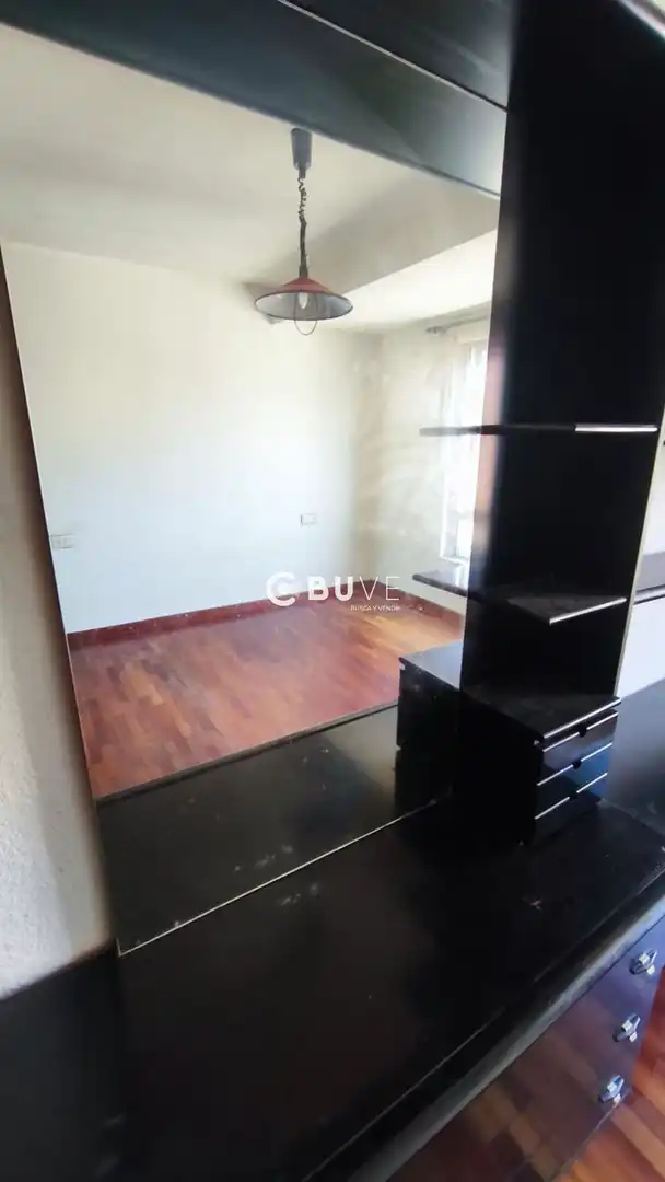 Habitación de Piso en venta en León Capital  con Terraza y Trastero