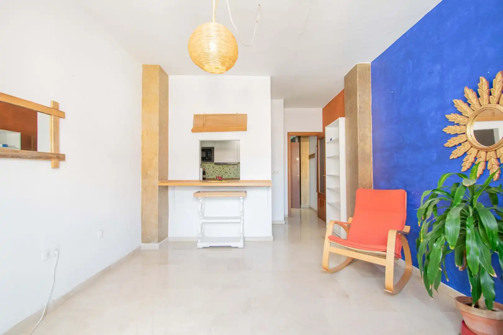 Flat for sale in Sevilla  with Air Conditioner, Terrace and Storage room