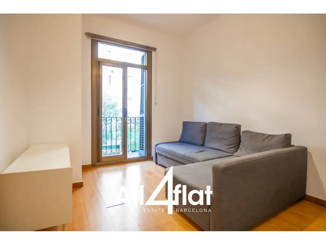 Piso con terraza en venta en Calle DIPUTACIO, imagen 5
