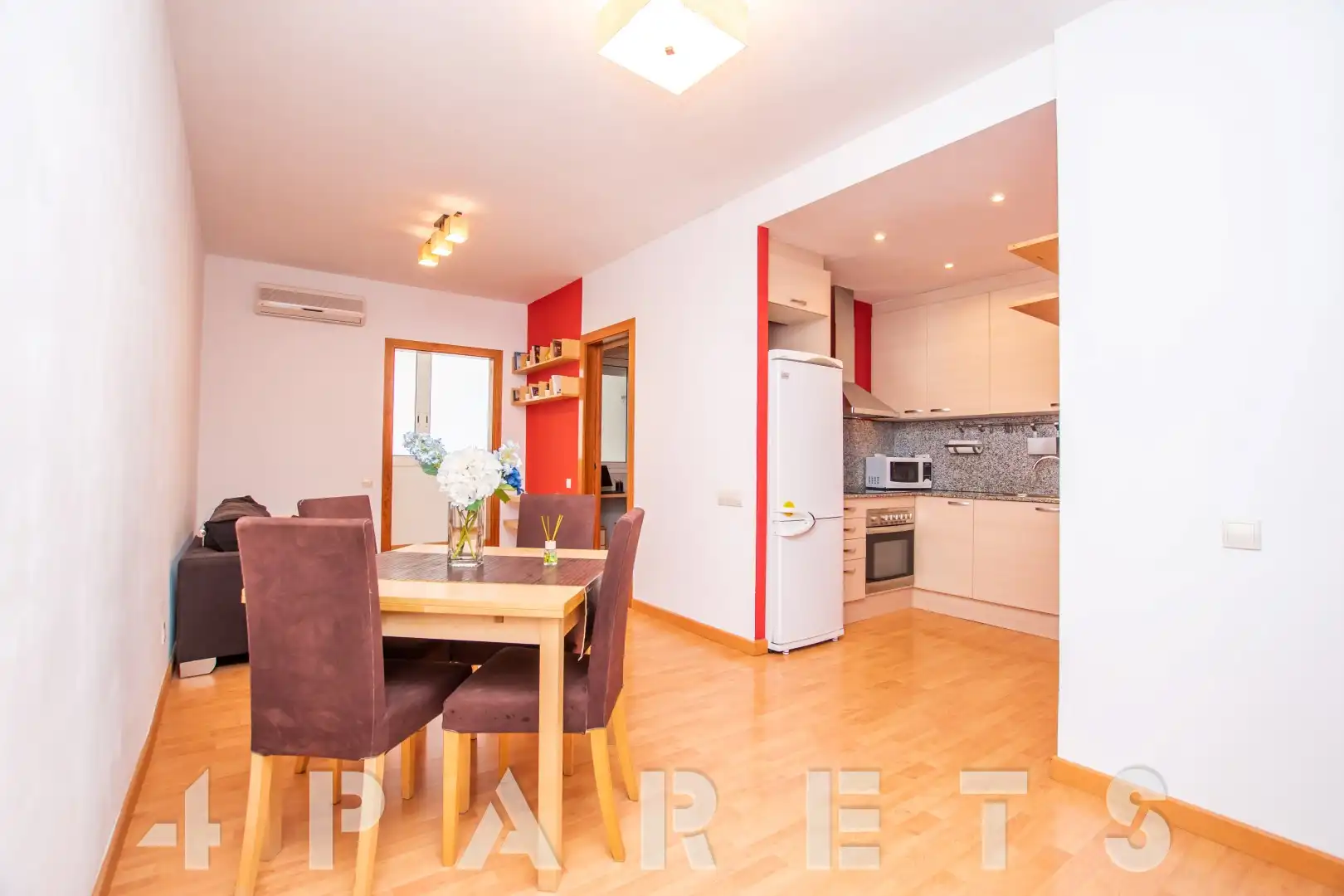 Piso con terraza en venta en Carrer de la Democràcia, imagen 3