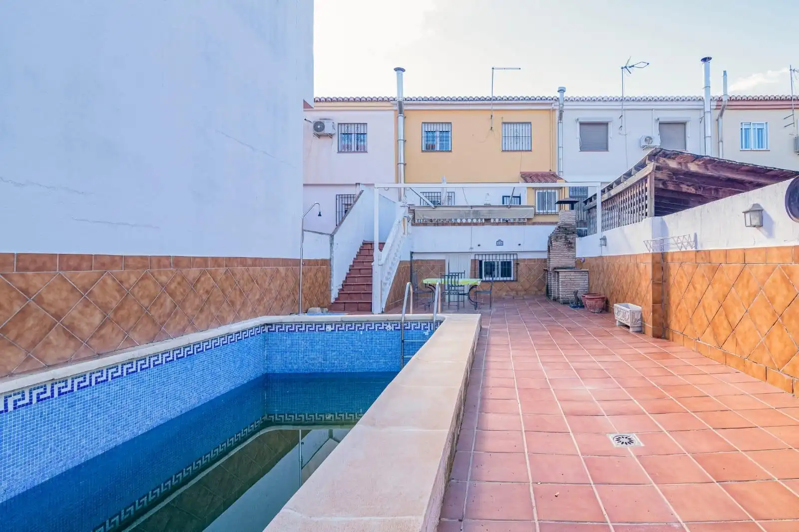 Casa adosada en venda a Cúllar Vega