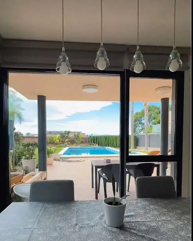 Chalet con piscina en venta en Calle de los Tornajos, imagen 5