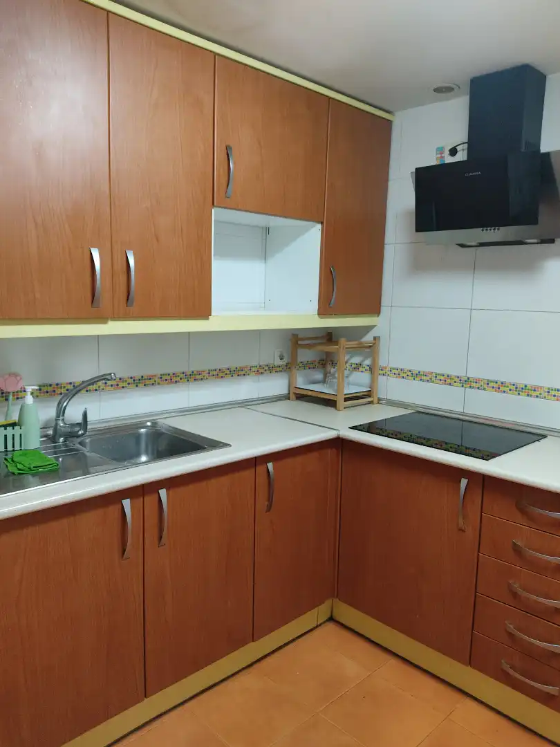 Cuina de Pis en venda en Ocaña amb Calefacció, Jardí privat i Parquet