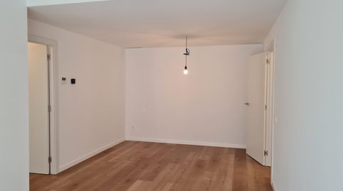 Foto 5 de Piso de alquiler en Carrer de Joan Alsina, Eixample Sud – Migdia, Girona Capital