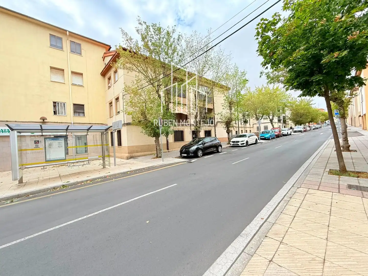 Vista exterior de Pis de lloguer en Salamanca amb Calefacció, Terrassa i Moblat