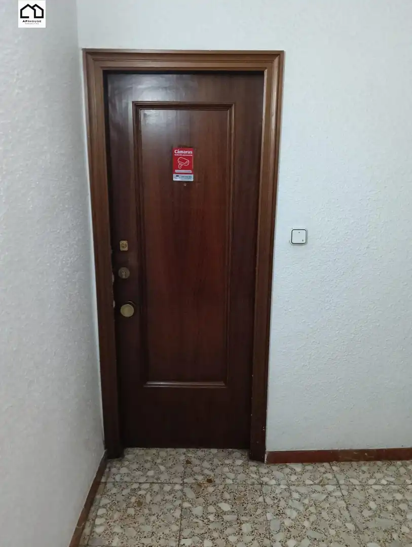 Apartamento en venta en Elche / Elx con Terraza, Trastero y Amueblado