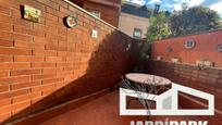 Garden of Flat for sale in Sabadell  with Air Conditioner, Heating and Balcony