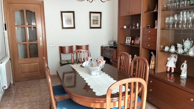 Piso en Venta en Carrer de Pau Marsal en Cementiri Vell