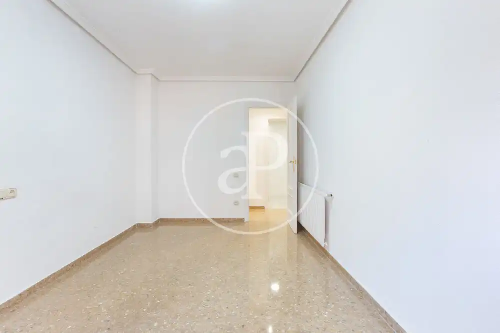 Piso en venta en Valencia con Aire acondicionado, Calefacción y Balcón