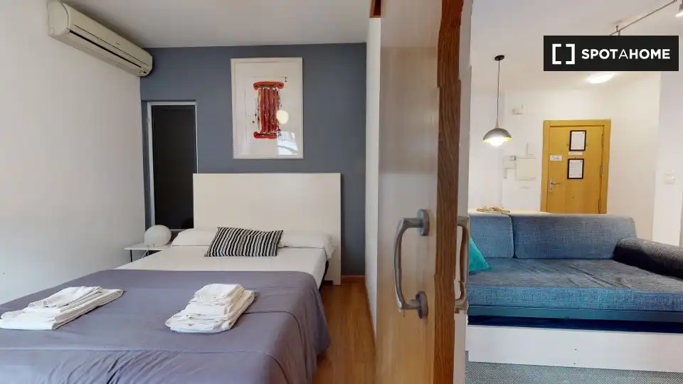 Flat to rent in Ciutat Vella, imagen 4