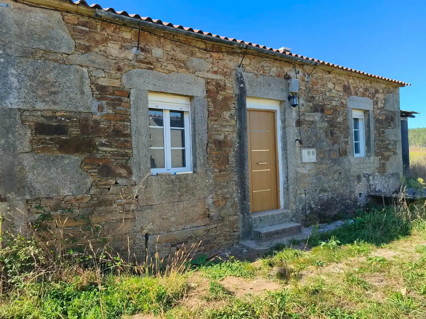 Exterior view of Houses for rent in Val do Dubra  with Private garden, Terrace and Oven