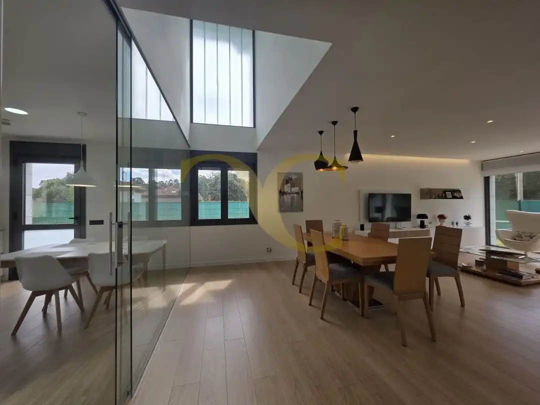 Comedor de Casa o chalet en venta en Llanes con Calefacción, Jardín privado y Terraza