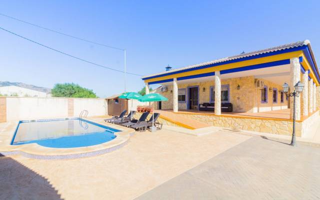 Casa-chalet en Venta en Redován