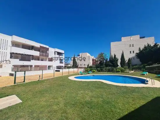 Apartment with pool for sale in La Duquesa, imagen 28