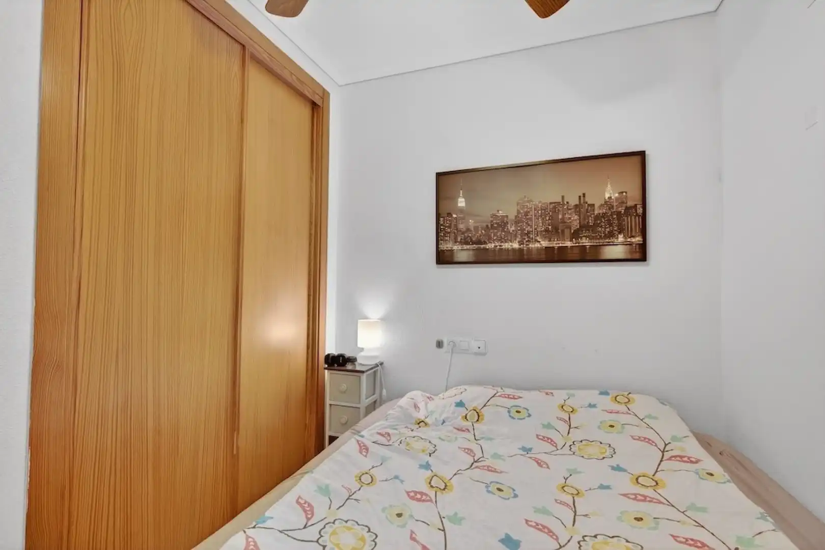 Dormitori de Pis en venda en Santa Pola amb Aire condicionat, Terrassa i Piscina comunitària