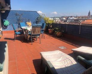 Terrassa de Àtic en venda en Oviedo  amb Calefacció, Parquet i Terrassa