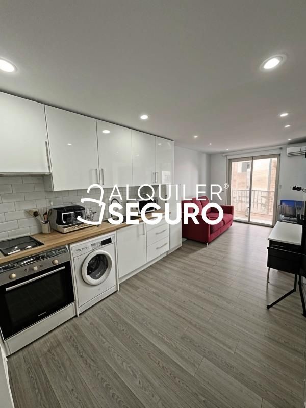 Kitchen of Flat to rent in  Madrid Capital  with Air Conditioner, Terrace and Storage room