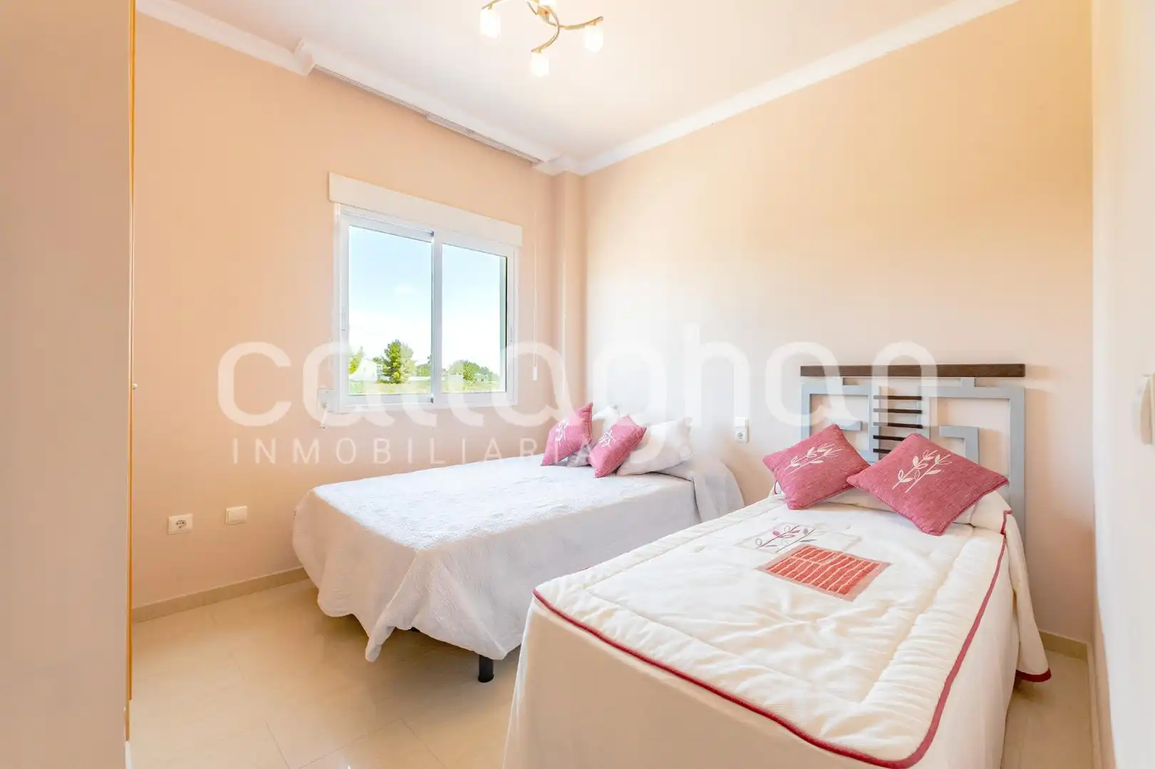 Habitación de Casa o chalet en venta en Llíria con Aire acondicionado, Jardín privado y Terraza