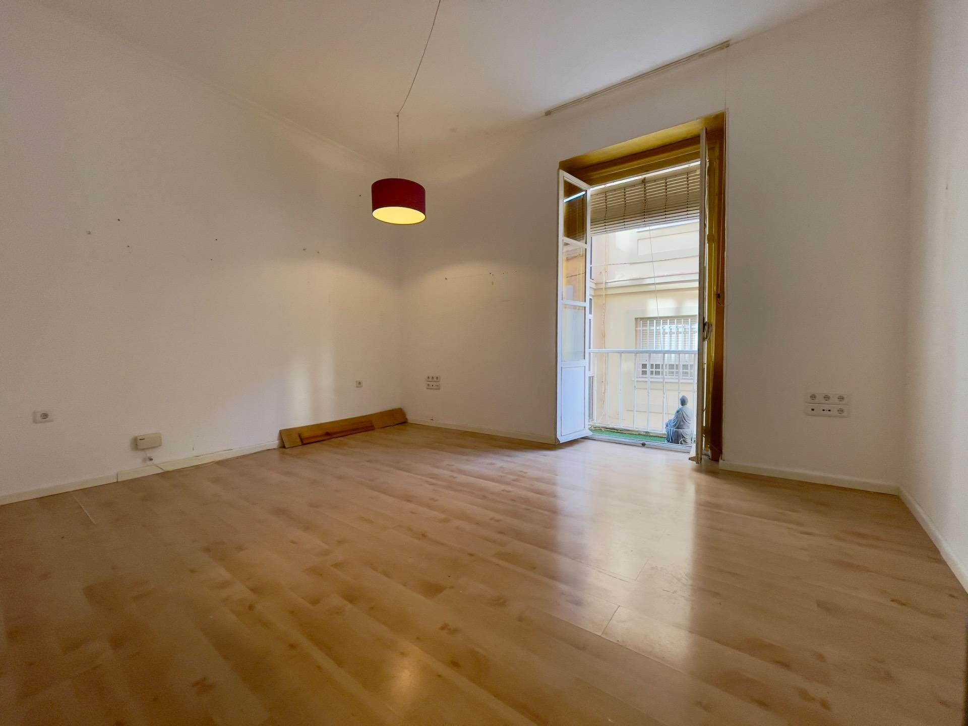 Flat for sale in Calle De la rosa , La Caleta - La Viña