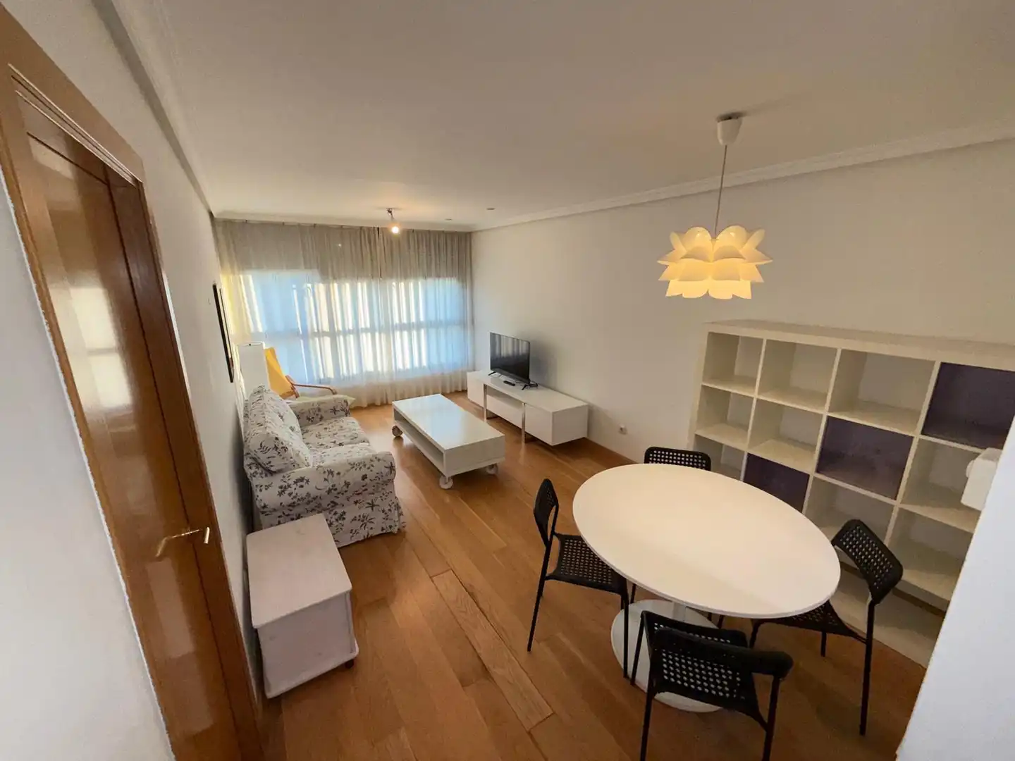 Living room of Apartments for rent in Ponferrada  with Parquet flooring, Furnished and Oven