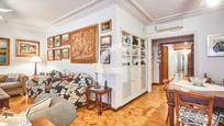 Living room of Flat for sale in  Barcelona Capital