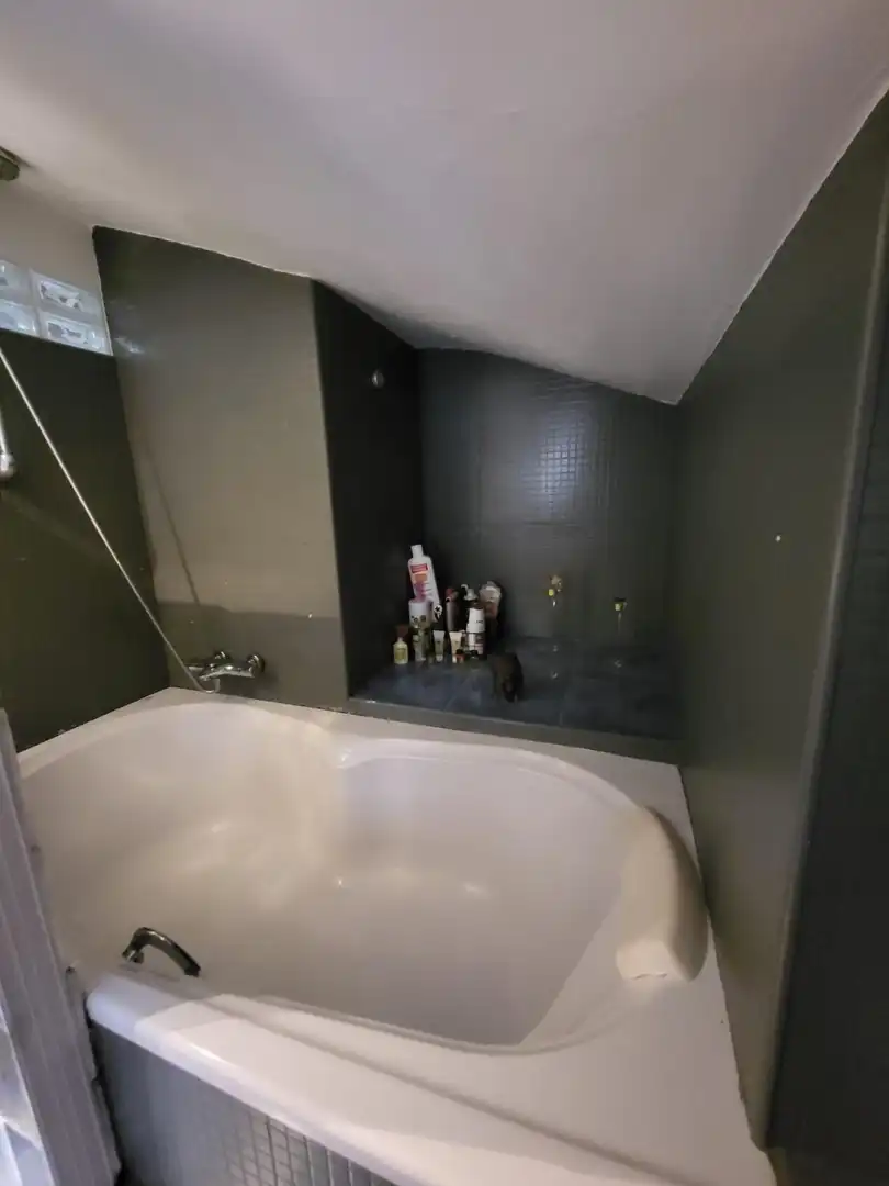 Bathroom of Flat for sale in Bilbao   with Heating and Terrace