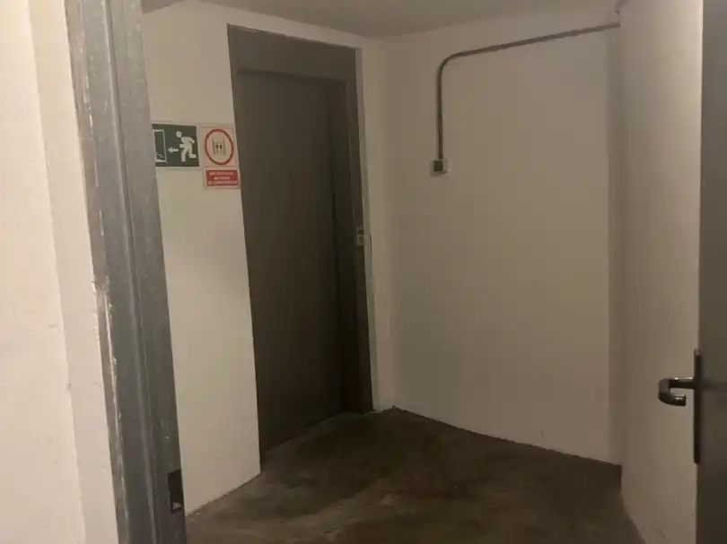 Aparcament de Garatge en venda en Oviedo 
