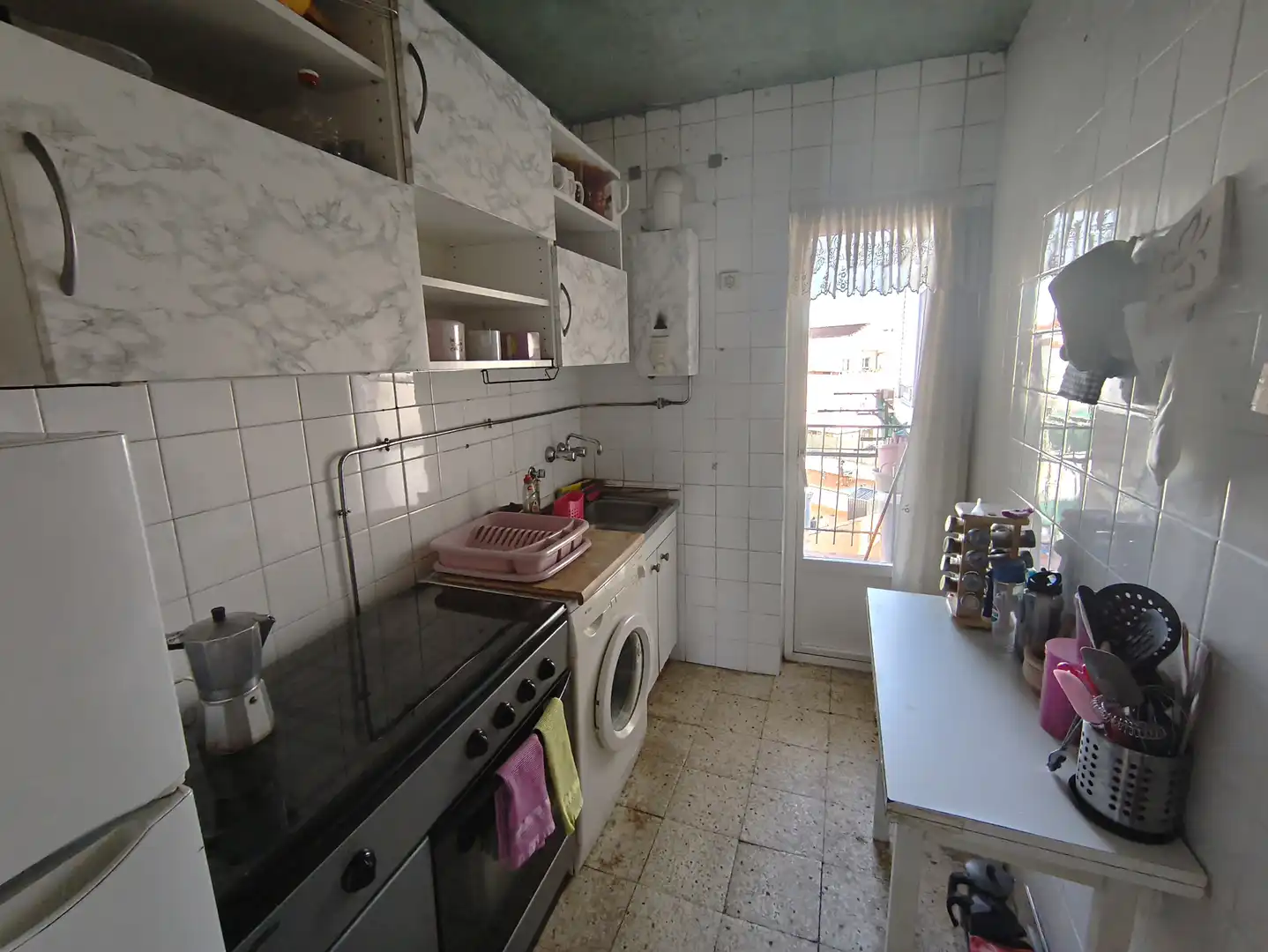 Kitchen of Flat for sale in Madrid  with Heating, Terrace and Furnished