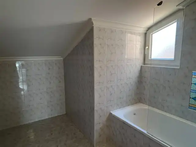 Bathroom of Attic for sale in Santa Cruz de Bezana  with Heating, Terrace and Furnished