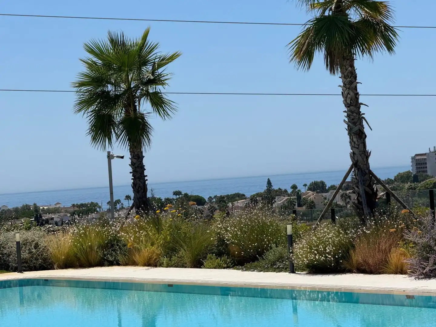 Swimming pool of Flat for sale in Estepona  with Air Conditioner, Heating and Terrace