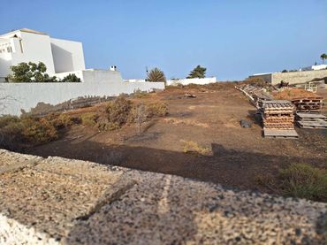 Residential land for sale in Calle José Cadalso